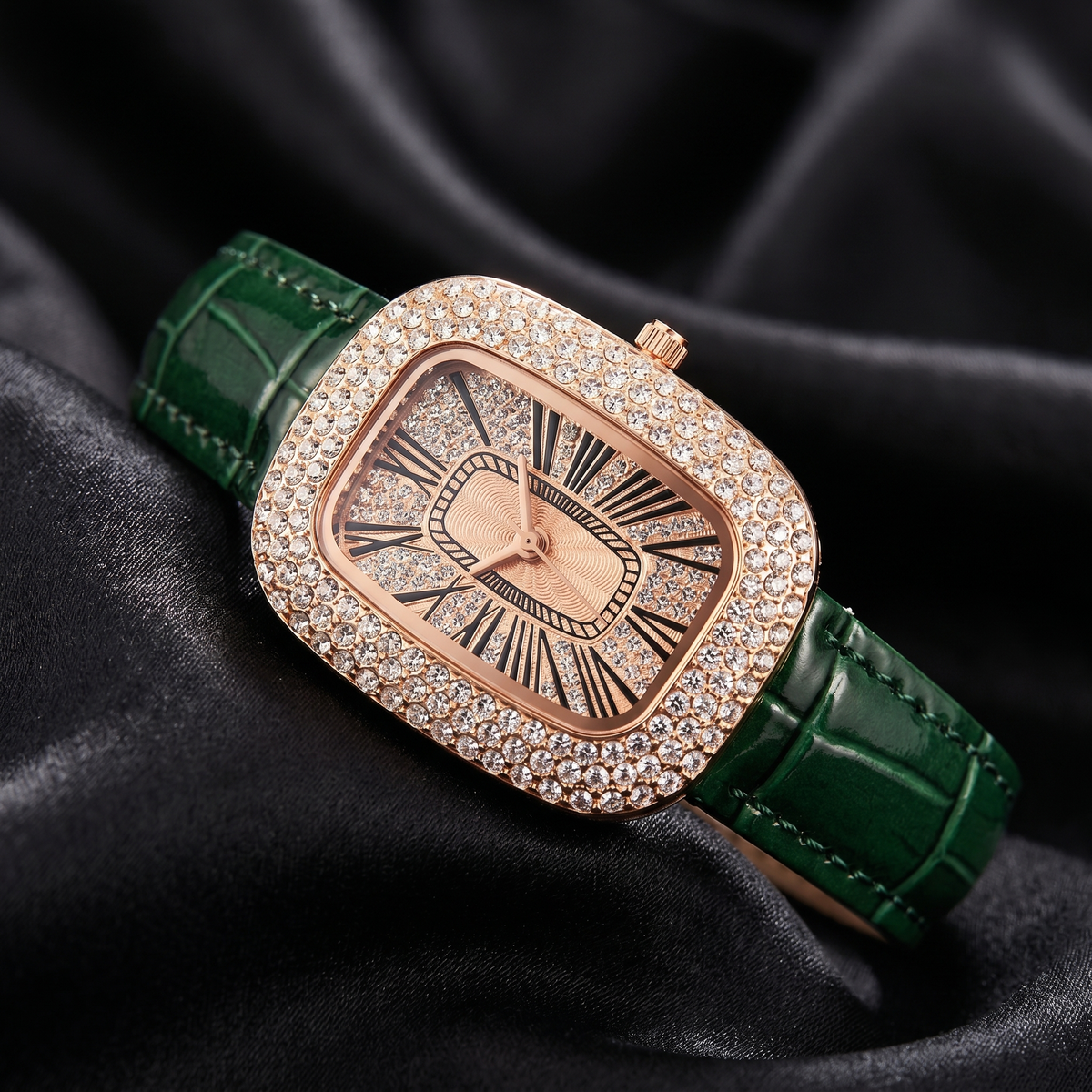 Daphne Crystal Watch