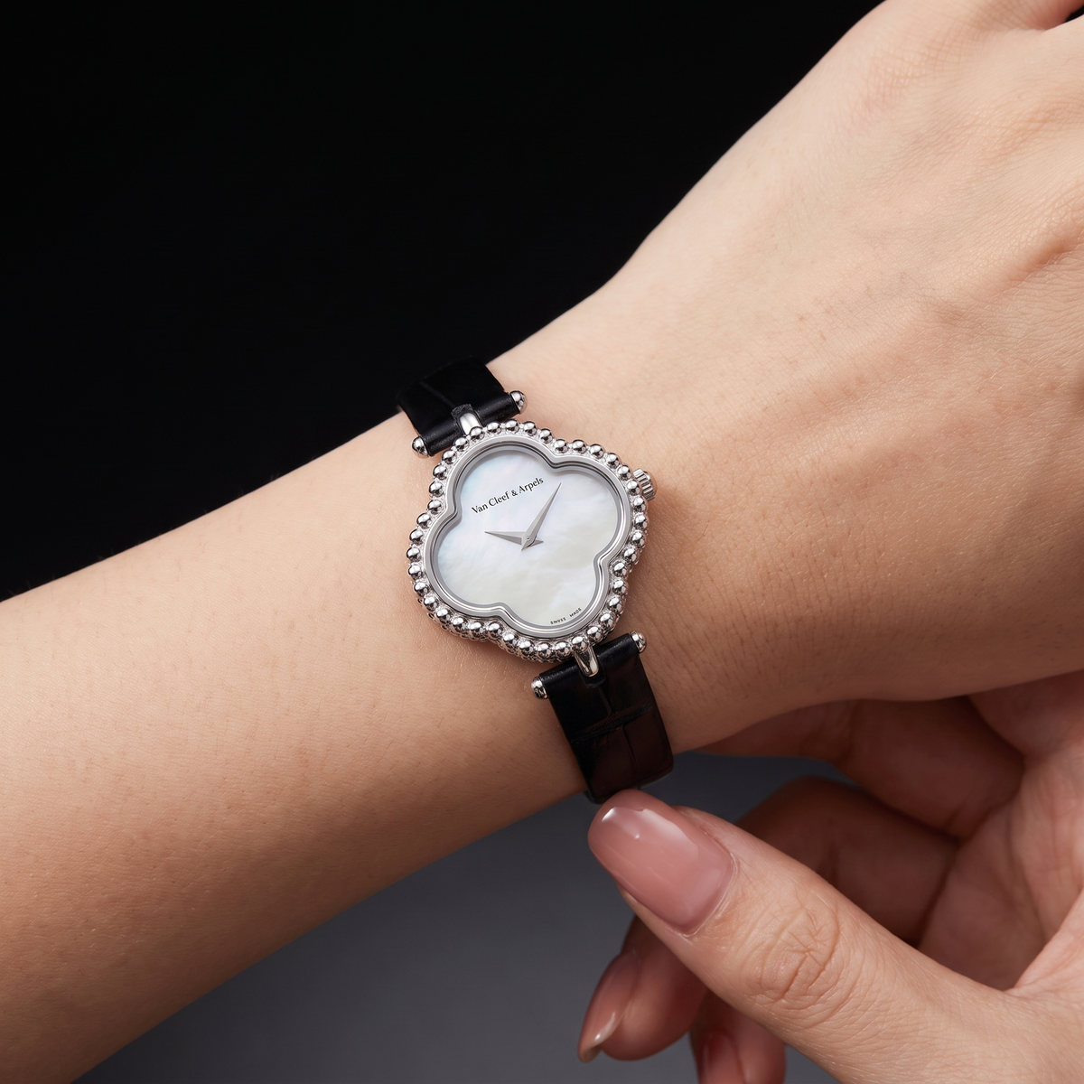 Calista Watch